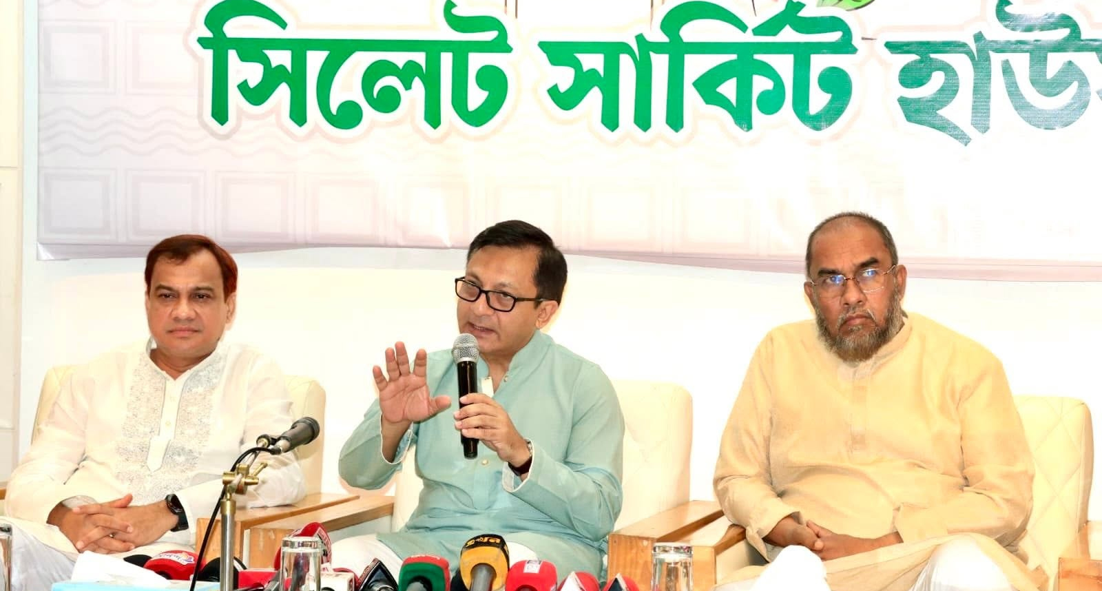 পুরো প্রক্রিয়ায় স্বচ্ছতা বজায় রাখাই সরকারের মূল লক্ষ্য: খন্দকার মুক্তাদির